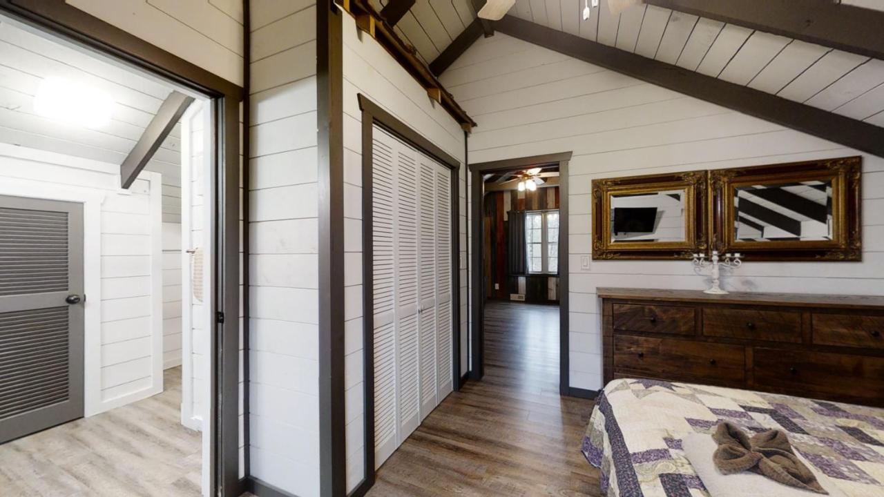 Bigfoots Hideaway Cabin Gatlinburg Exterior foto
